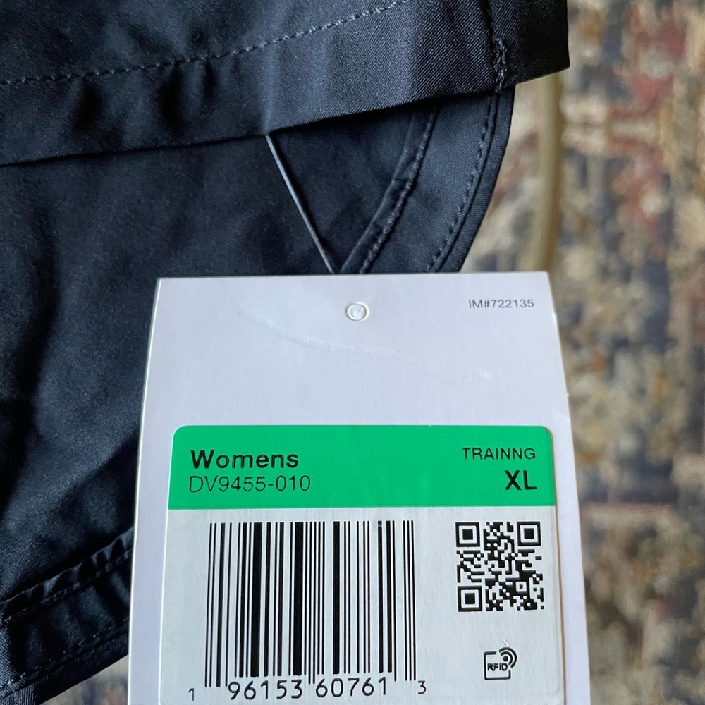 Women's Black Nike Skirt - Picture 5 of 8